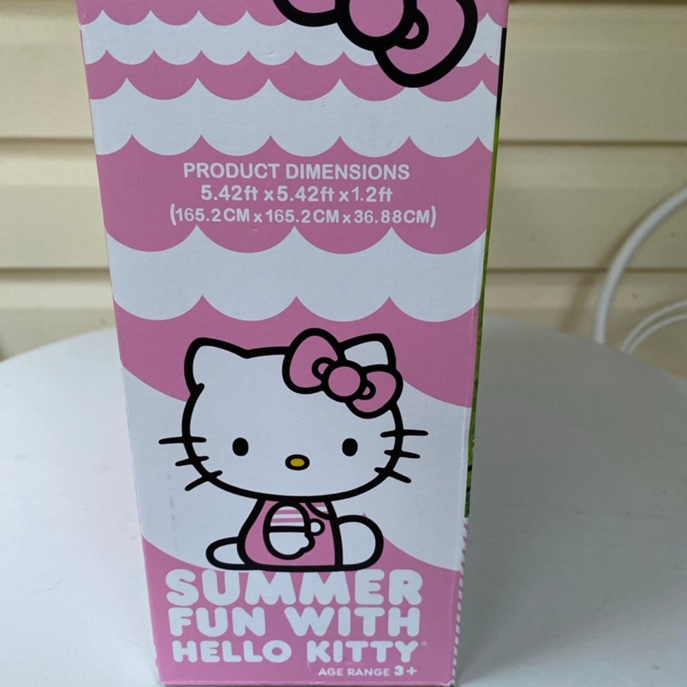 Hello Kitty NIOB Inflatable 3-Ring Kiddie Pool - Picture 5 of 10